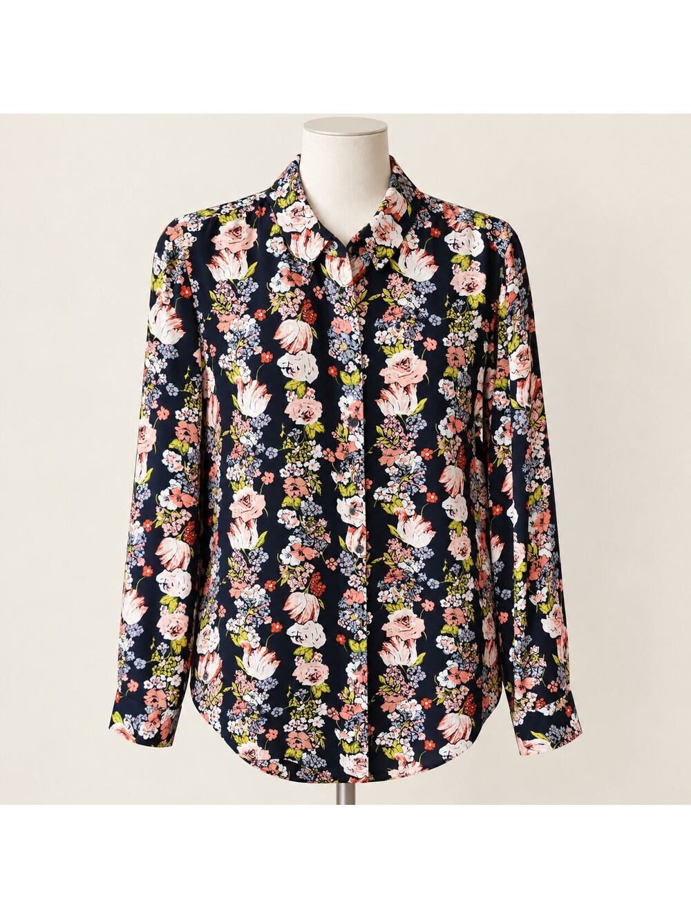 Equipment Women’s XL Black Multicolor Floral Button-Down